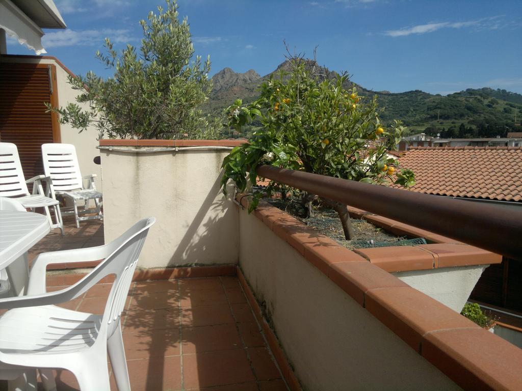 פורטו אזורו Porto Azzuro Apartment 6 Beds מראה חיצוני תמונה